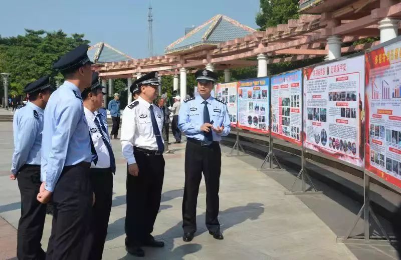 据悉,刘忠旺为首的犯罪团伙,长期活跃在合浦县,北海市区和南宁等地