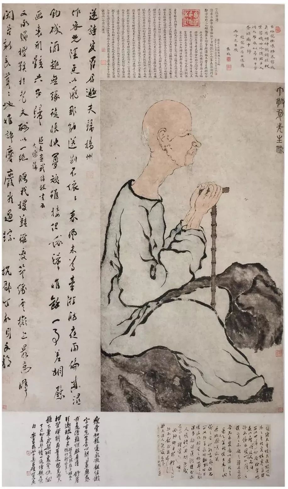 将罗聘笔下的《金农像》与《金农自画像》(故宫博物院藏)相比较,可知