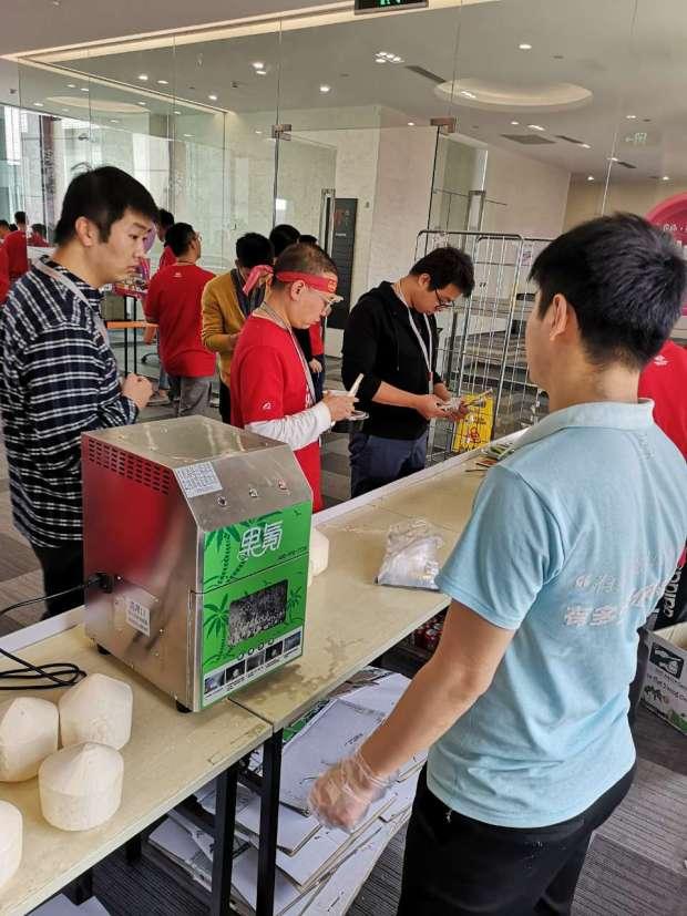 忙个天猫双11，阿里员工吃掉500只烤鸡、2600份栗