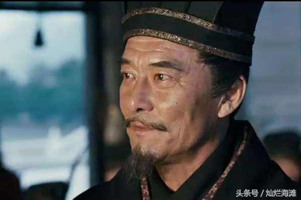 溢于什么成语_日什么月什么成语(2)