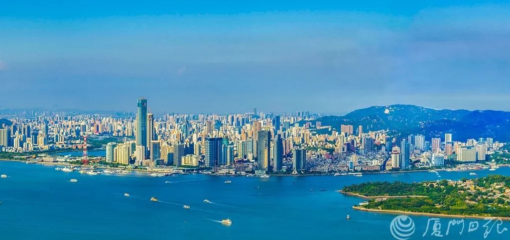 厦门占中国GDP_中国地图厦门位置图片