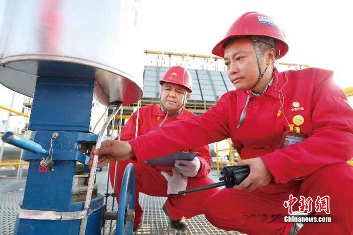 创下数个历年之最中国石油全线发力迎冬供
