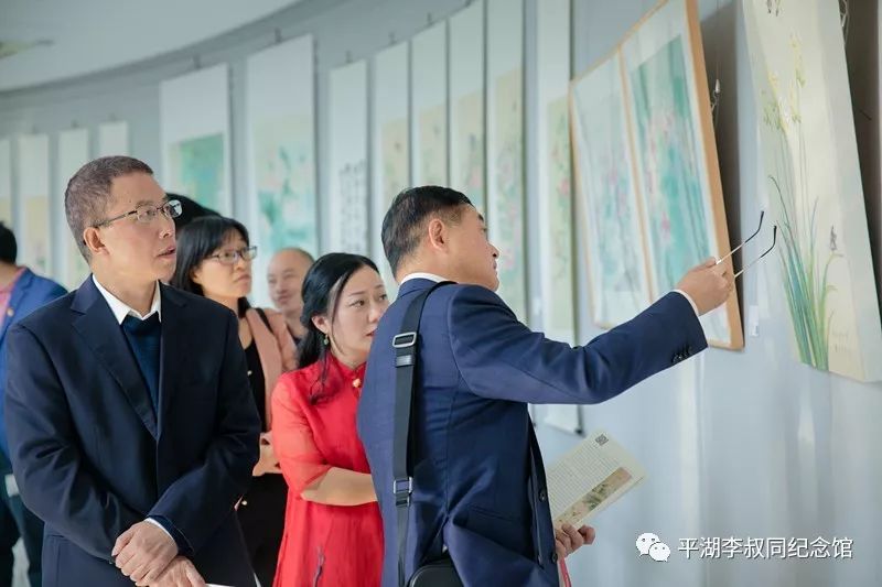 "翎羽飞花—邓学梅花鸟画展"在李叔同纪念馆盛大开幕
