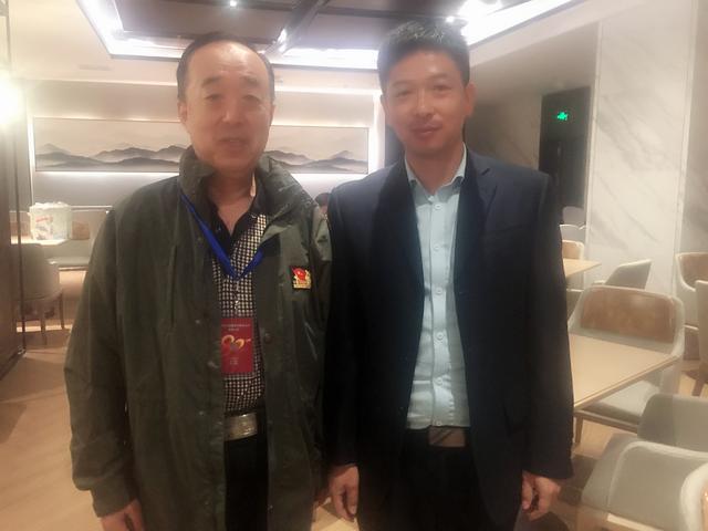 王德清与开国少将张驾伍之子张爱民参加红色活动—学习红色精神