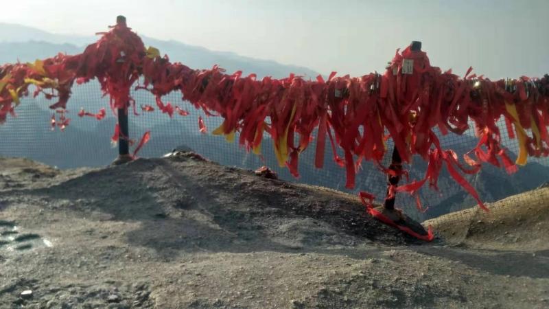 大四女生华山坠亡后续：双方达成协议 景区承担