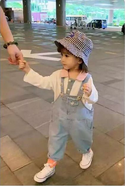 幼儿园园长联盟：幼儿园温馨提示家长：冬季请这样给宝宝穿衣！