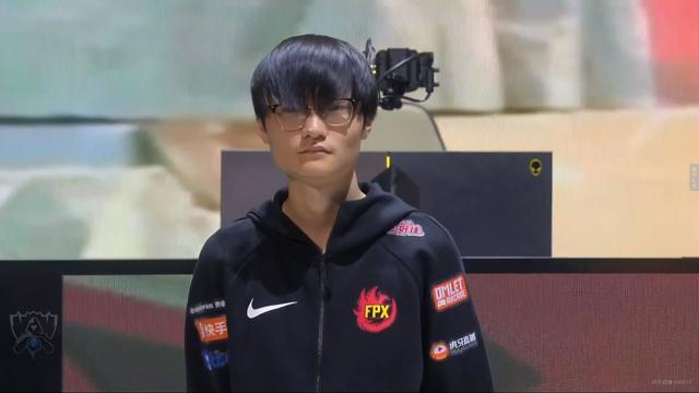 fpx小天回国再说骚话秘密武器还没来得及用人言否