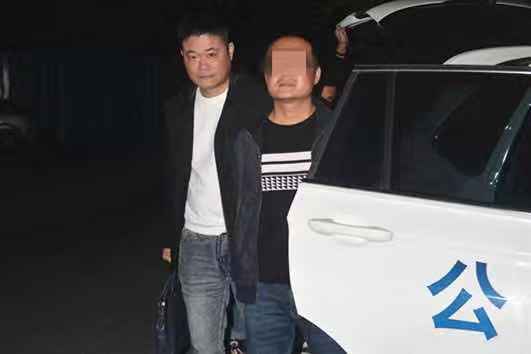 湖南一男子砍人致死后逃亡22年落网，涉嫌故意杀人罪