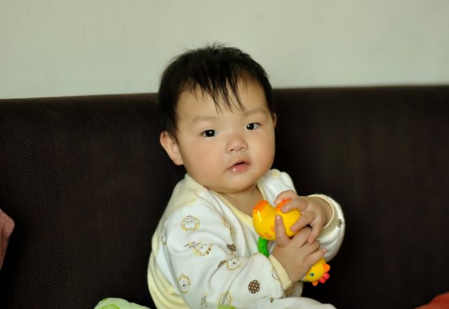 [每日说育儿知识]5岁小孩长不高，并且越吃越瘦，儿科医生：家长别拿坑娃当疼娃