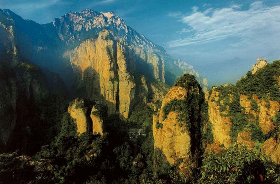 成语臧什么名山_秋名山车神开的什么车(5)