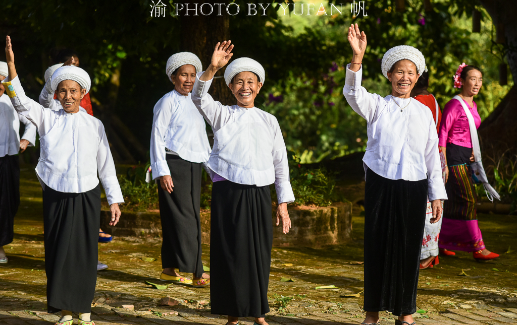 鲜为人知的云南那京傣族村寨，村民乐观而幸福，热情好客令人感动