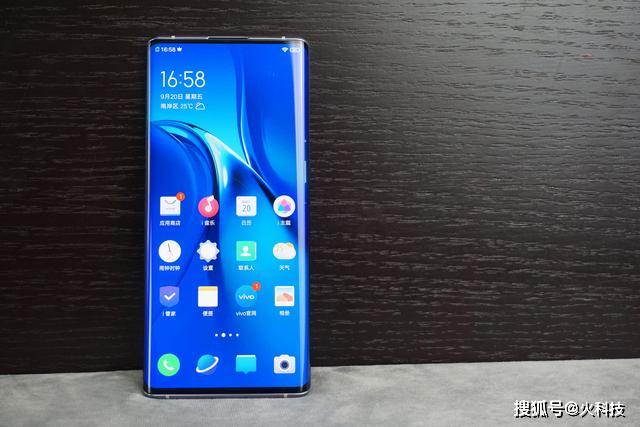 双11节过完了你买到好旗舰手机了吗？当前令人满