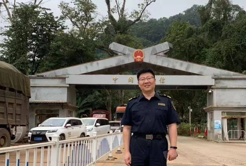 感悟2019/10/31两周来在孟连海关通关一线的跟班作业,让我深切感受到