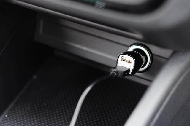 连接点烟器的行车记录仪 0d7a5e92e0f34fe7bdc449b851ddea03.jpeg