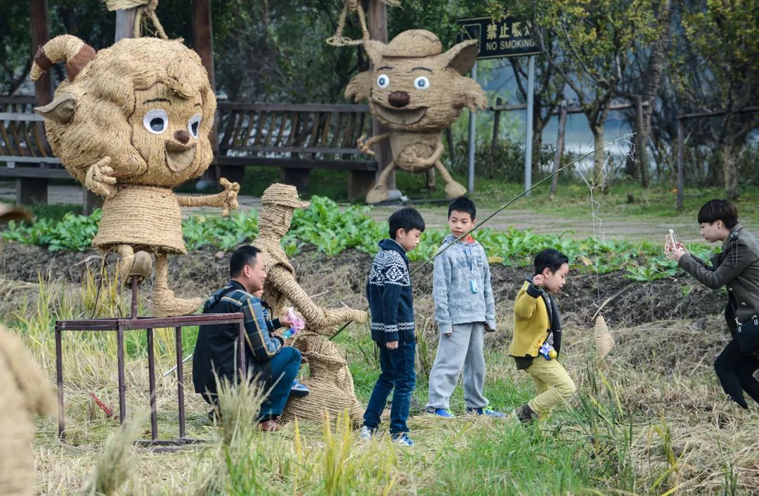 图影稻草人嘉年华等你来稻田寻童趣