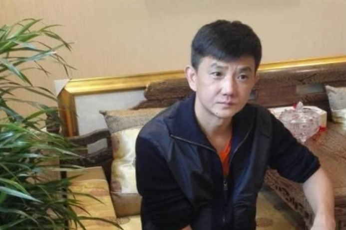 原创成于《康熙王朝》，败于《还珠格格》，54岁逆生长大叔李楠现只能当配角