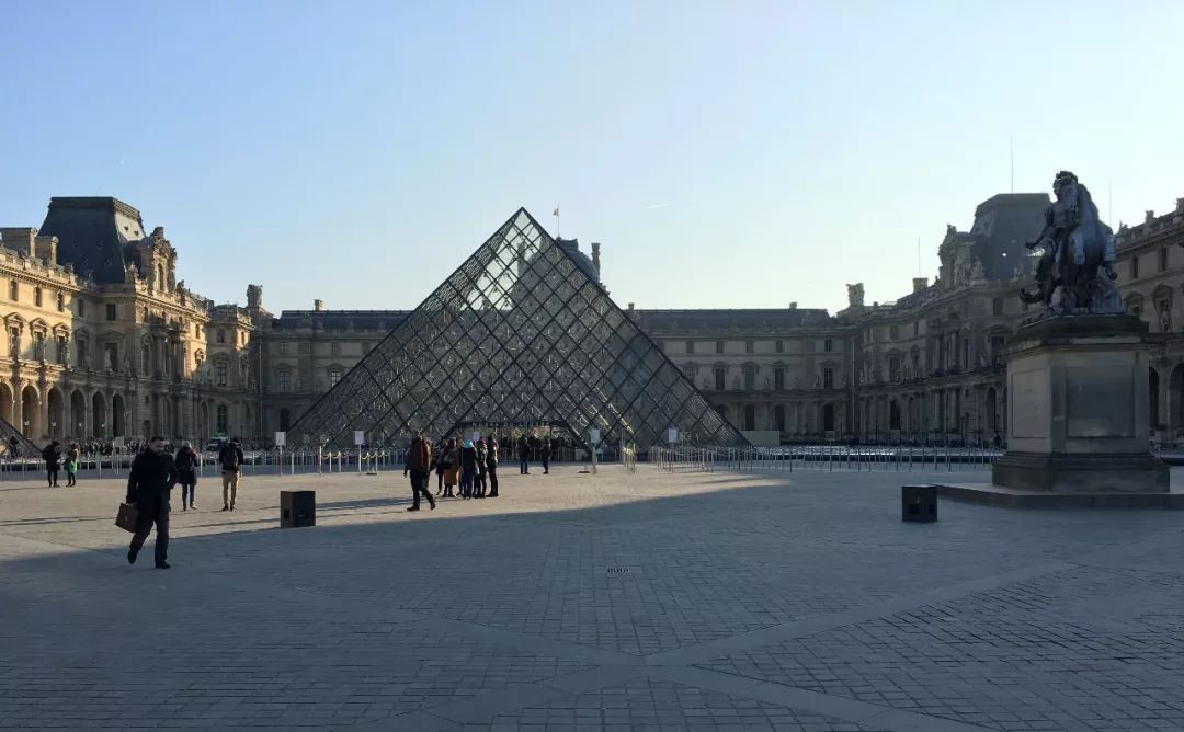 ��ʫ������¬��������3�����