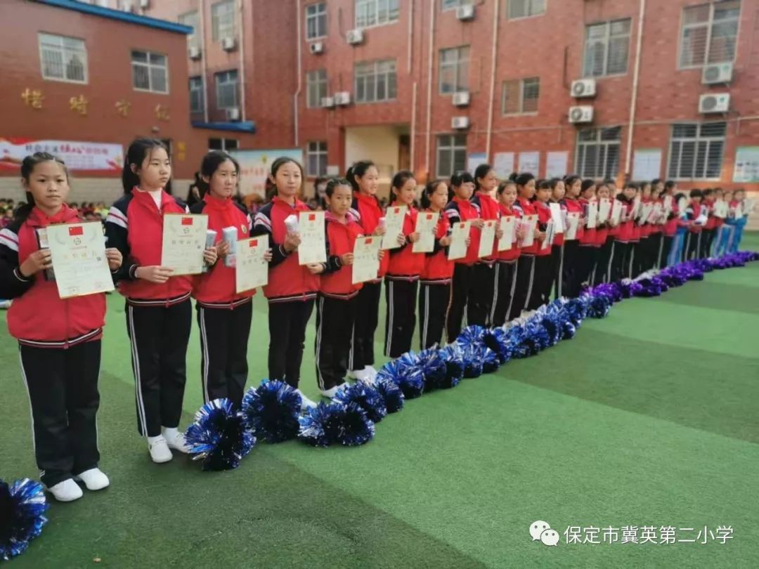 热烈祝贺保定市冀英第二小学参加全国啦啦操竞赛取得优异成绩