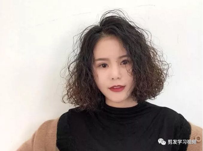 2019流行烫爆炸式小卷