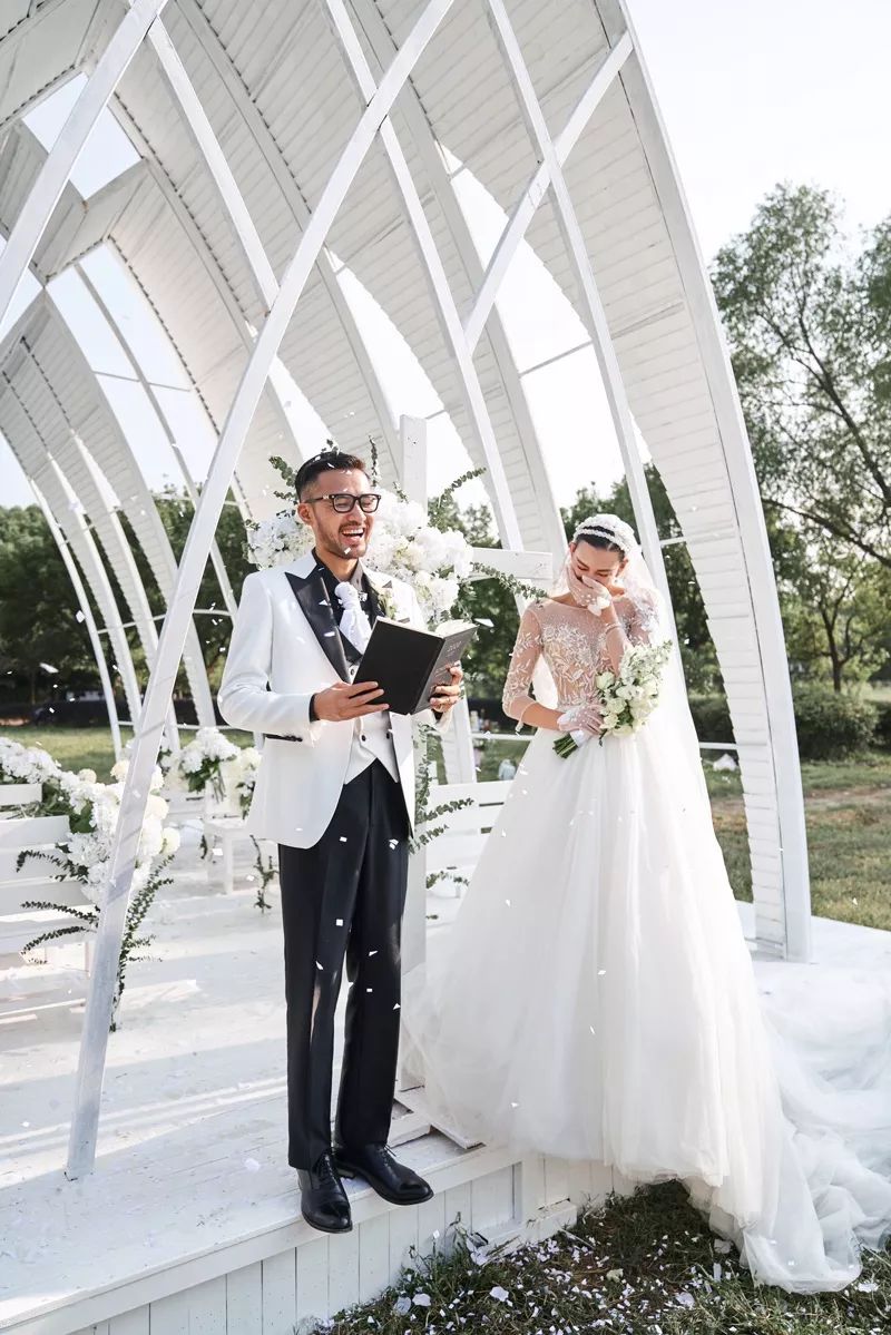 婚礼现场 | 我上辈子一定是拯救了银河系才遇见