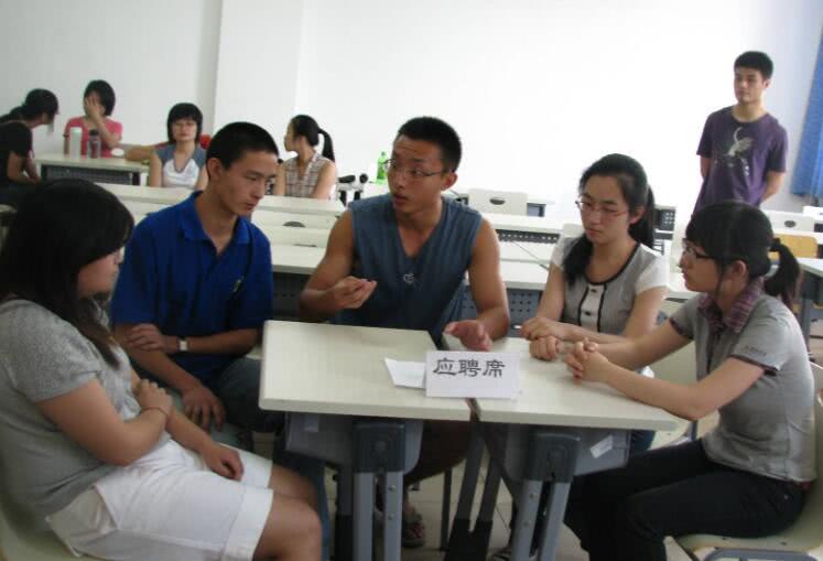 怎样才能上公办大专 b21a95988b3f43faa17198e80a30ef4c.jpeg