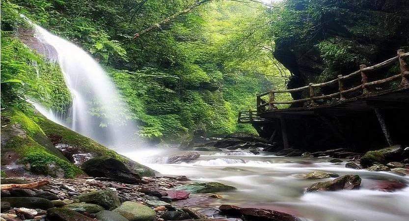 到贵州旅游,一定要去铜仁的这十个旅游景点打卡,附上旅游攻略