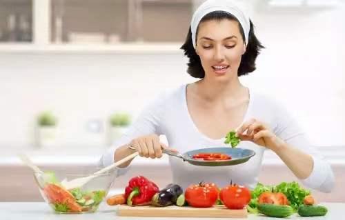 吃什么东西能减肥不发胖 05ecc2d1ef414775a13bc179671fd551.jpeg