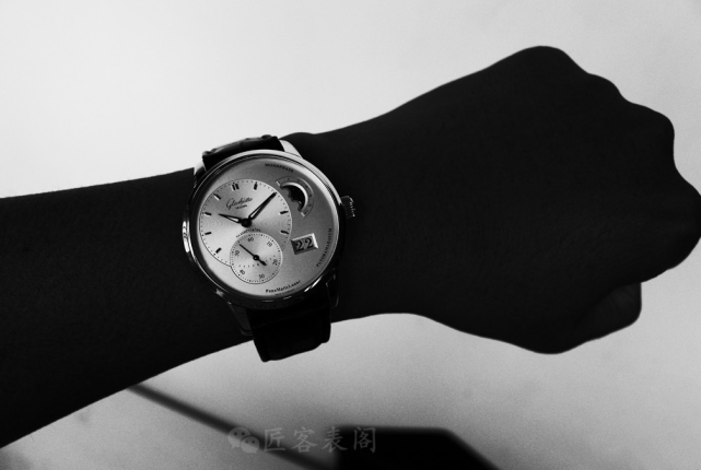 һŮʿ����Ӫ���򵽡��١�����,��С�ס�����뿴����!ע��!