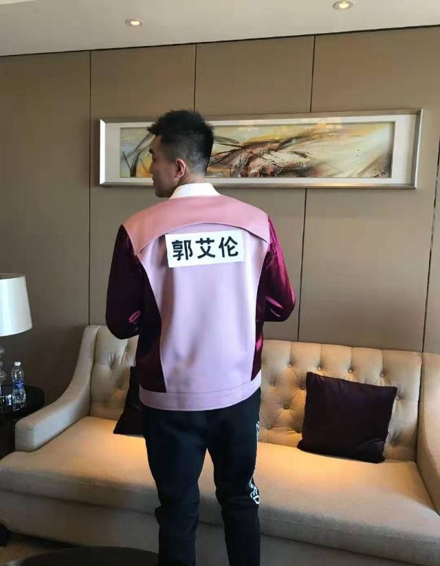 男篮后卫的牌面郭艾伦迎来26岁的生日