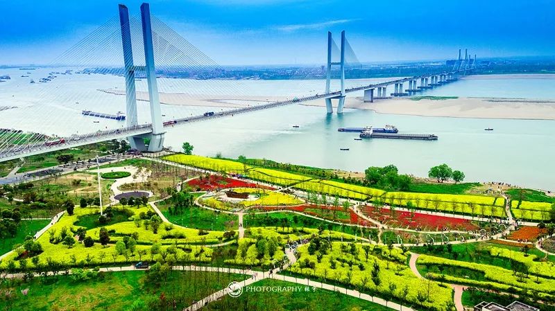 2020年咸宁市GDP_咸宁市崇阳县柃蜜小镇(3)