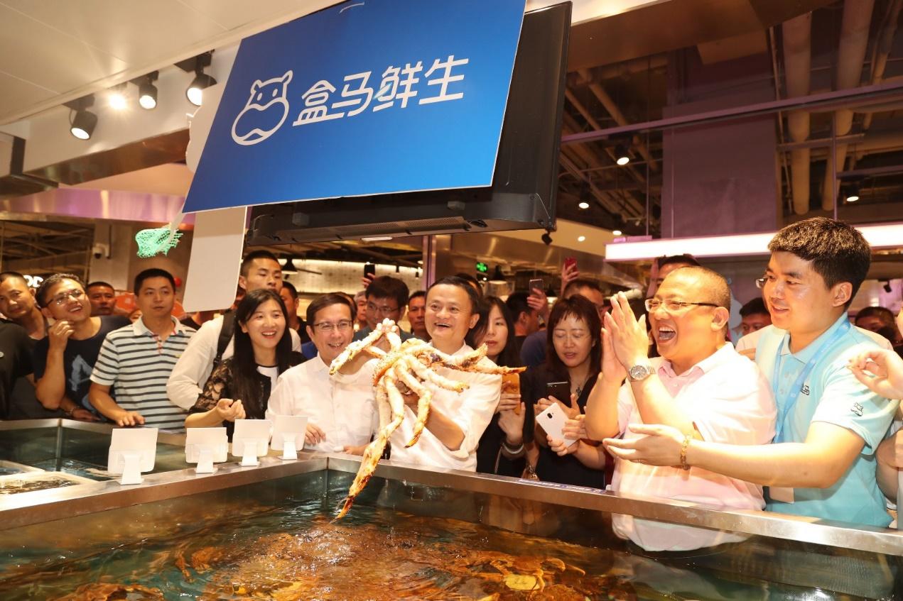 盒马鲜生扩张速度放缓，头部玩家寻找赛道新玩