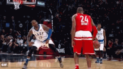 这个全明星赛是个有纪念意义的,因为那是科比最后一个赛季,也是联盟23