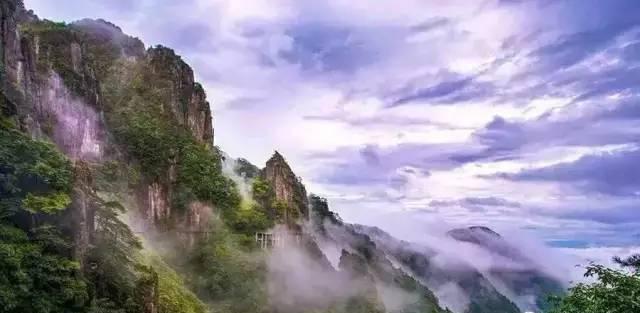 明月山,被大自然眷顾的美丽之地,不仅山美,还有著名的