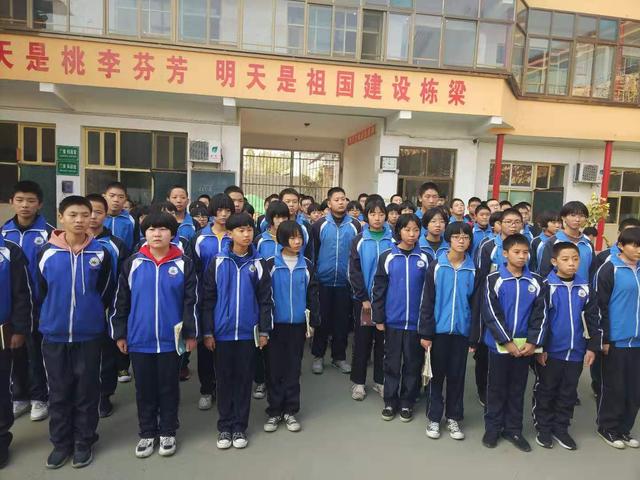 河北野风美术中学授牌仪式在高邑县艺鸣学校隆重举行