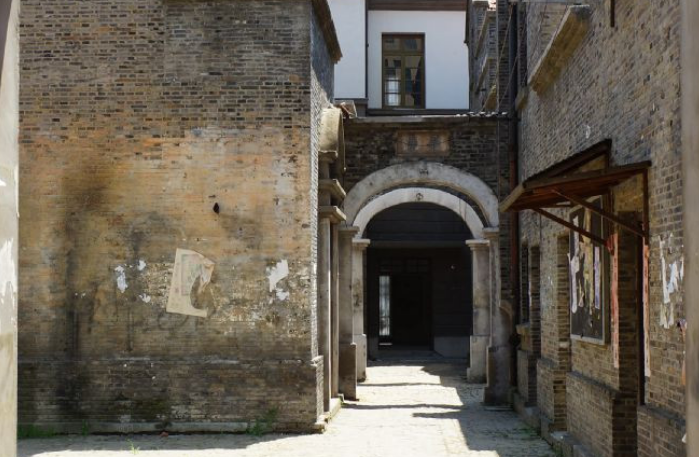 上海也有座影视城,与横店齐名,《情深深雨