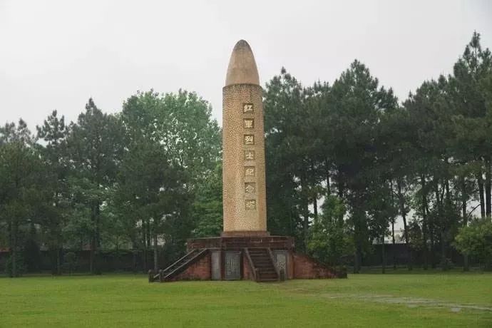 瑞金红军烈士纪念塔