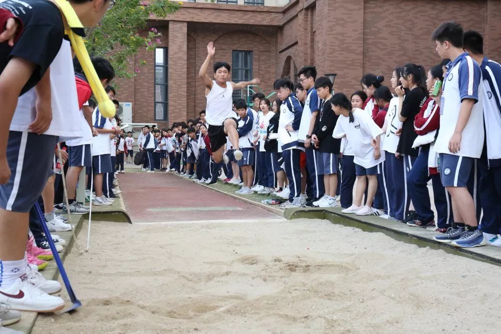 秋舞一附,筑梦赛场—珠海一中附属实验学校第六届田径运动会闭幕