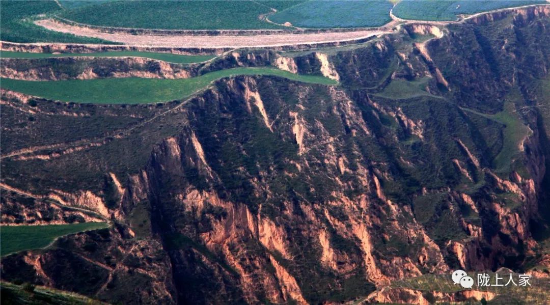 我家住在黄土高坡简谱_我家住在黄土高坡(2)