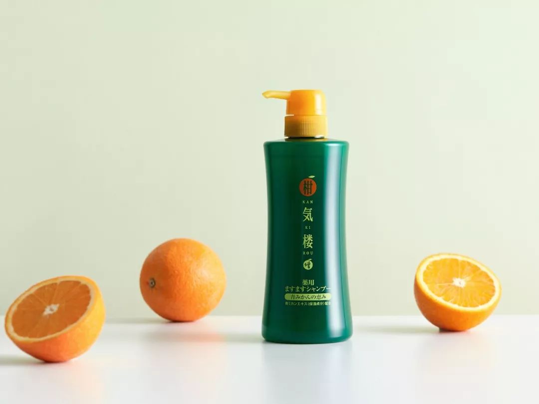 有柑橘香味的洗发水 洗完蓬松轻盈 发质越来越好 头皮