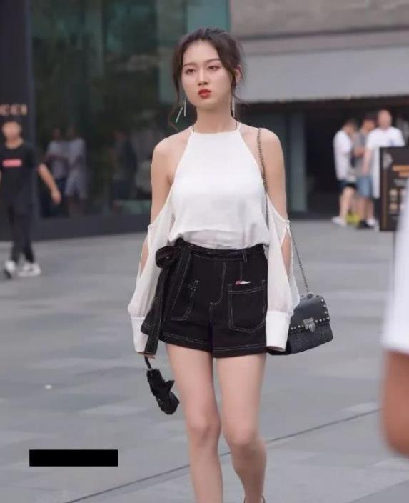 8bb548c45b6f4a1ea404c7bd151fce0f.jpeg