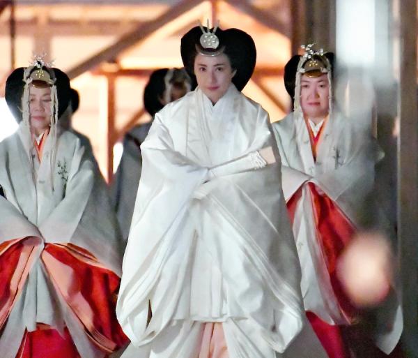 日本大尝祭的不和谐音：历史学界为何抵制新天皇即位礼？