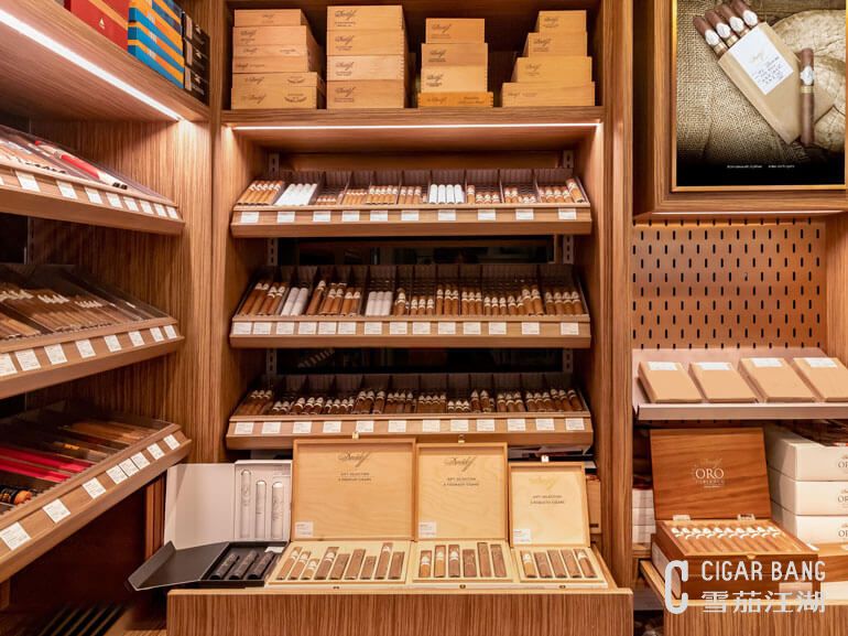 大卫杜夫雪茄香港旗舰店 再次开门迎客