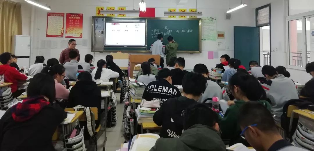 e9e1b368c1204309aa003b9fb7b6dce0.jpeg