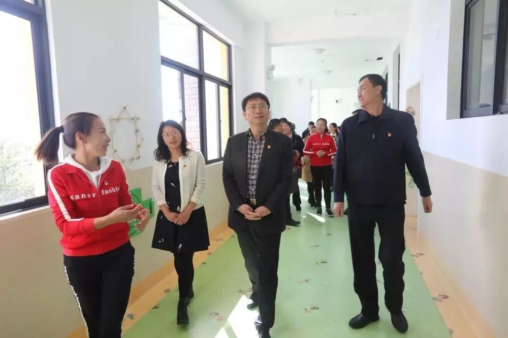 大理州幼儿园与大理市银桥镇中心幼儿园举行党建结对帮带启动仪式