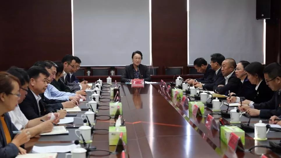 呼伦贝尔市委宣传部举办"不忘初心,牢记使命"主题教育