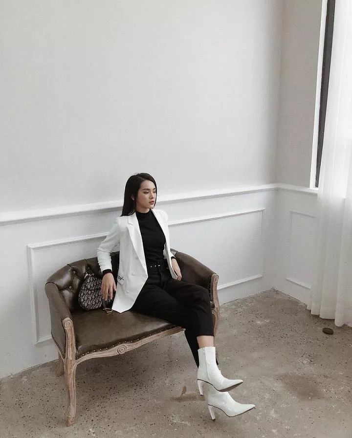 时尚欧美美女视频 1bb0a4806ee44a00b8bda3a2383ccb2a.jpeg