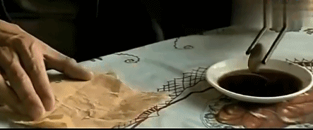 湖北狠人炒石头当下酒菜,花生米和猪头肉都弱爆了