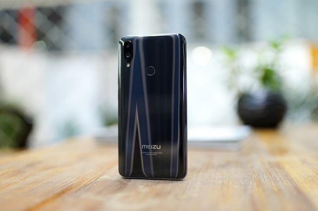从1598元降至1199元，4000mAh+6GB+4800万，双11过后无奈