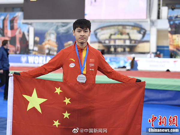宁忠岩获速滑世界杯男子1000米银牌，中国速滑再创历史