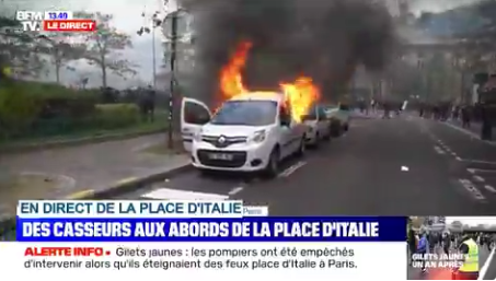 法国“黄背心”一周年前夕：示威者烧车设路障，警方出动水炮车清场